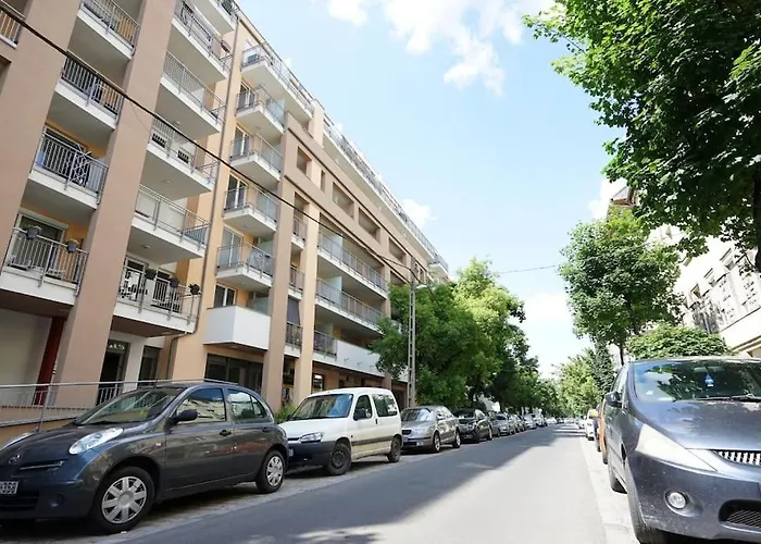 Sunny Apartment